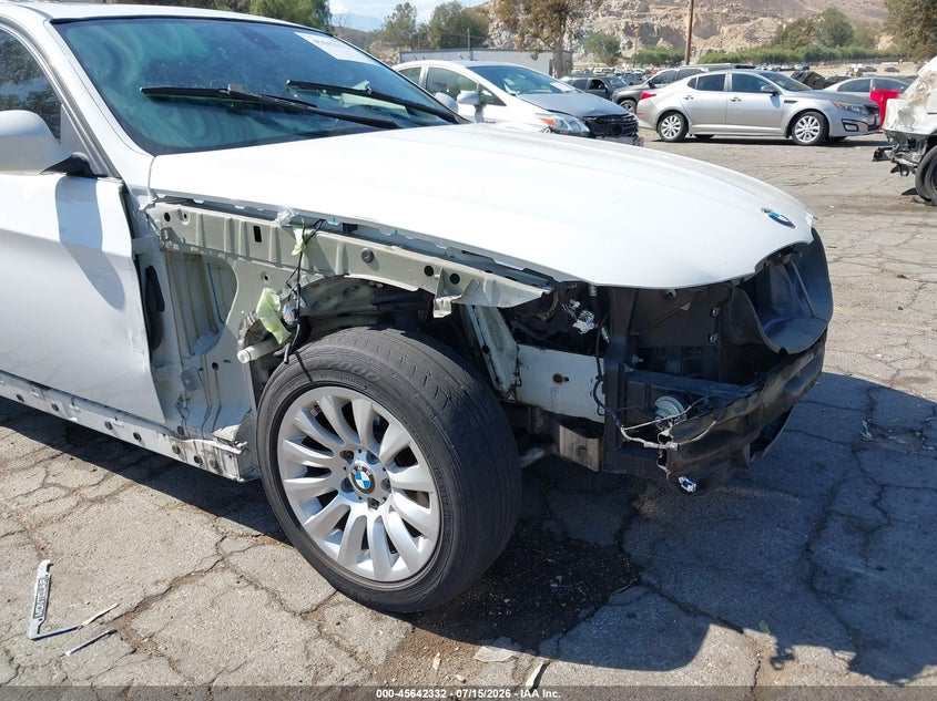 2009 BMW 3er VIN WBAPH53599A438600 IAAI salvage auction — FRONT END, Salvage (California), sold $550 on 2026-07-26 (photo 6)