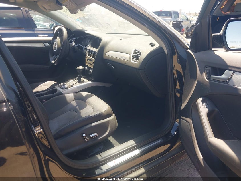 2014 Audi A4 VIN WAUFFAFL1EA083758 IAAI salvage auction — NORMAL WEAR, Clear - Dealer Only (California), sold $800 on 2026-07-29 (photo 5)