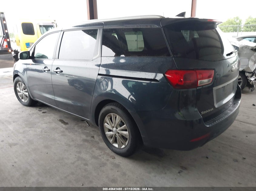 2017 Kia SEDONA VIN KNDMB5C11H6266570 IAAI salvage auction — NORMAL WEAR, Original (Texas), sold $1,550 on 2026-08-01 (photo 3)