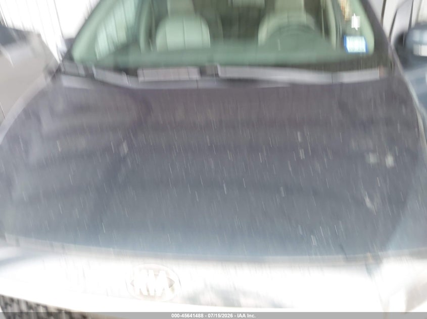 2017 Kia SEDONA VIN KNDMB5C11H6266570 IAAI salvage auction — NORMAL WEAR, Original (Texas), sold $1,550 on 2026-08-01 (photo 6)