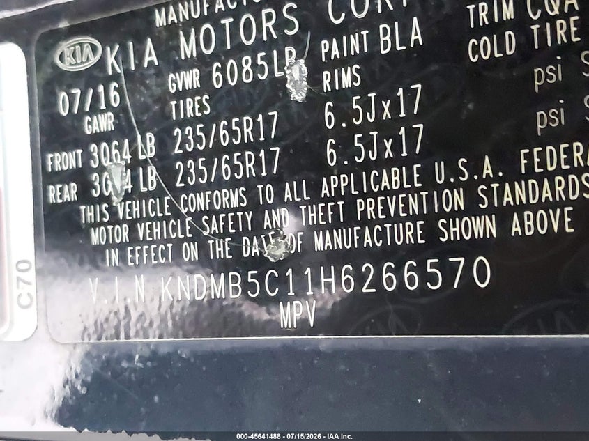 2017 Kia SEDONA VIN KNDMB5C11H6266570 IAAI salvage auction — NORMAL WEAR, Original (Texas), sold $1,550 on 2026-08-01 (photo 9)