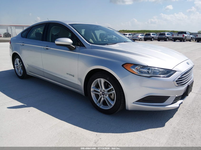 2018 Ford Fusion VIN 3FA6P0UU1JR273751 — IAAI salvage auction photo