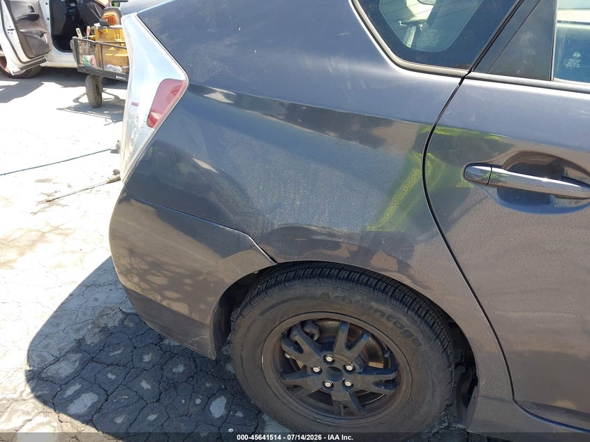 2014 Toyota Prius VIN JTDKN3DU2E1742605 IAAI salvage auction — NORMAL WEAR, Salvage Title, sold $3,725 on 2026-07-29 (photo 6)
