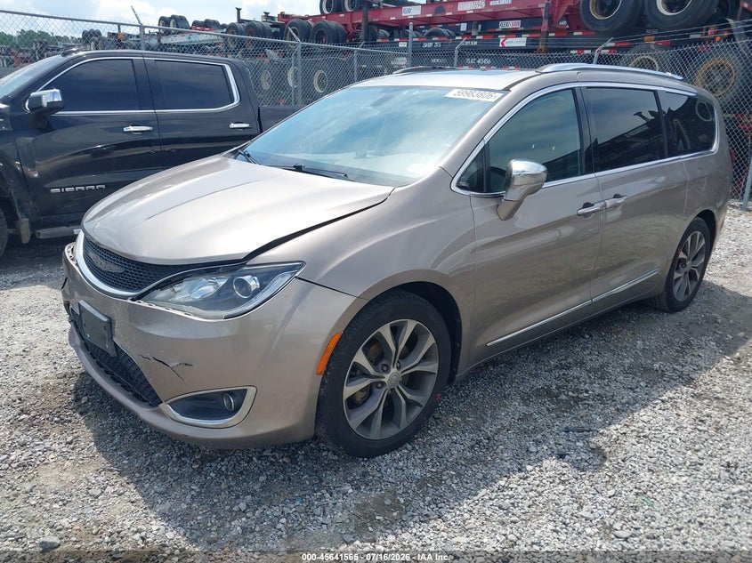 2017 Chrysler Pacifica VIN 2C4RC1GG8HR537076 IAAI salvage auction — FRONT END, Wait Title, sold $2,450 on 2026-08-23 (photo 2)