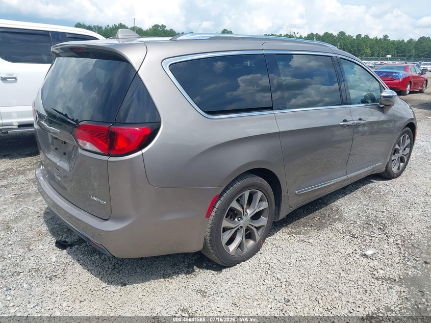 2017 Chrysler Pacifica VIN 2C4RC1GG8HR537076 IAAI salvage auction — FRONT END, Wait Title, sold $2,450 on 2026-08-23 (photo 4)