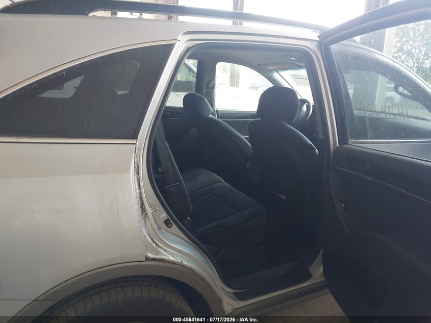 2008 Hyundai Veracruz VIN KM8NU73C98U043471 IAAI salvage auction — NORMAL WEAR, Clear (Minnesota), sold $25 on 2026-07-22 (photo 8)