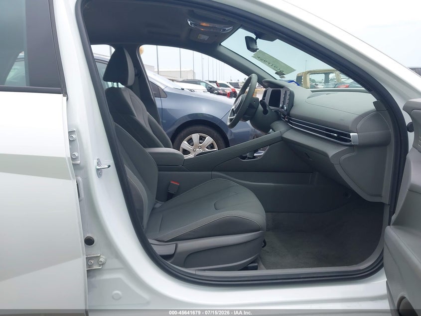 2026 Hyundai Elantra VIN KMHLM4DG6TU122094 IAAI salvage auction — SIDE, Enterprise Vehicles Clear Only (Texas), sold $8,200 on 2026-07-22 (photo 5)