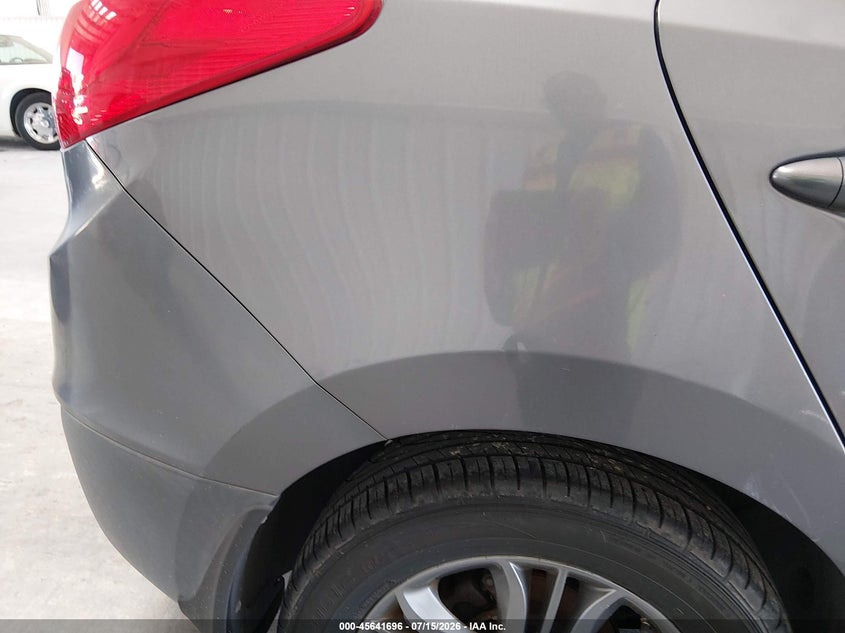 2014 Hyundai Tucson VIN KM8JU3AGXEU927900 IAAI salvage auction — NORMAL WEAR, Clear (Florida), sold $1,750 on 2026-07-22 (photo 6)