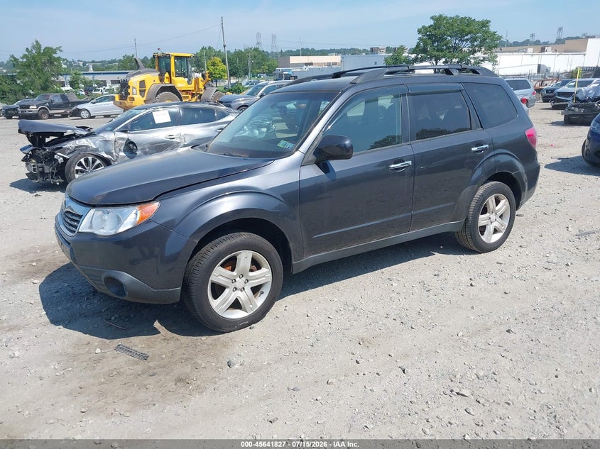 2010 Subaru Forester VIN JF2SH6CC9AH794446 IAAI salvage auction — NORMAL WEAR, Clear (Pennsylvania), sold $450 on 2026-07-24 (photo 2)