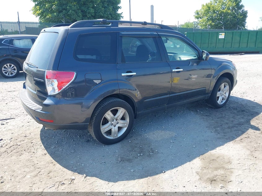 2010 Subaru Forester VIN JF2SH6CC9AH794446 IAAI salvage auction — NORMAL WEAR, Clear (Pennsylvania), sold $450 on 2026-07-24 (photo 4)