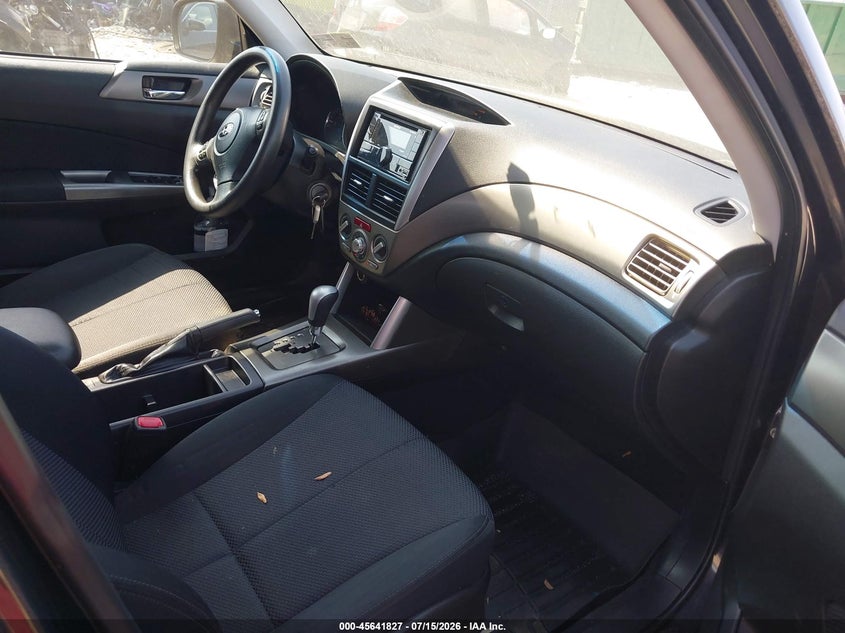 2010 Subaru Forester VIN JF2SH6CC9AH794446 IAAI salvage auction — NORMAL WEAR, Clear (Pennsylvania), sold $450 on 2026-07-24 (photo 5)