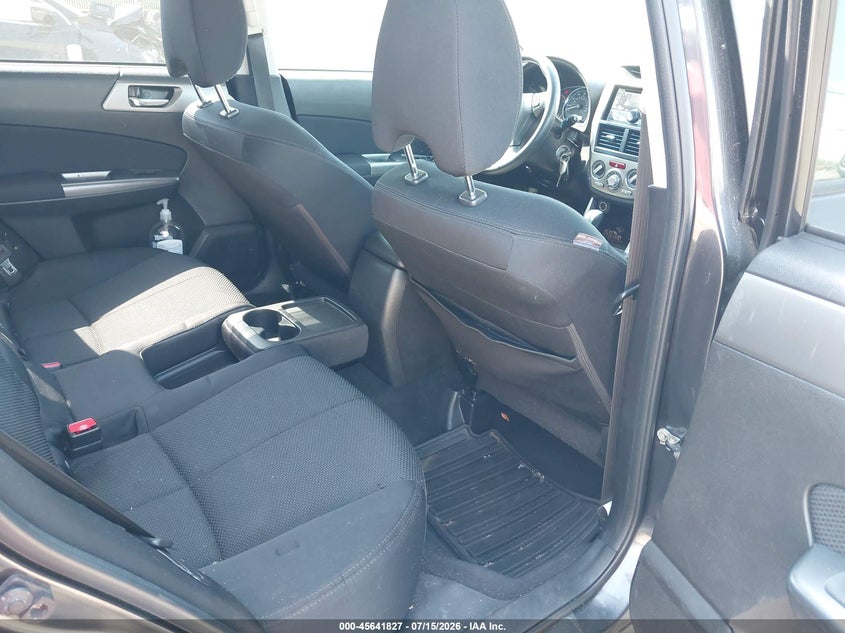 2010 Subaru Forester VIN JF2SH6CC9AH794446 IAAI salvage auction — NORMAL WEAR, Clear (Pennsylvania), sold $450 on 2026-07-24 (photo 8)