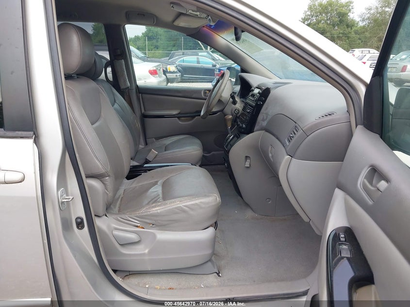 2004 Toyota Sienna VIN 5TDZA23C34S001202 IAAI salvage auction — NORMAL WEAR, Clear (Alabama), sold $575 on 2026-07-29 (photo 5)