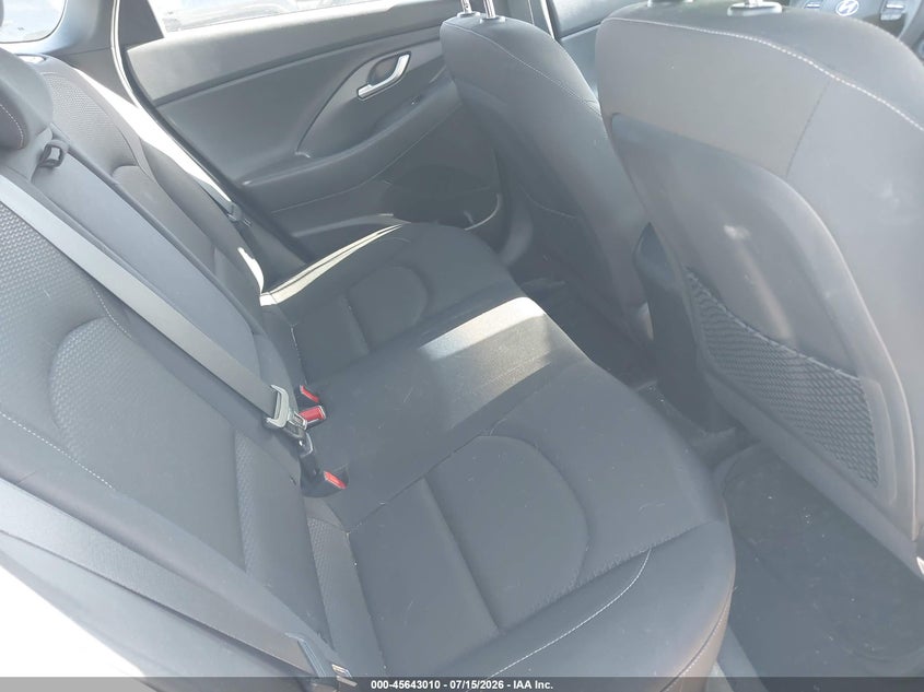 2018 Hyundai Elantra VIN KMHH35LE8JU066980 IAAI salvage auction — NORMAL WEAR, Clear (Florida), sold $1,050 on 2026-07-22 (photo 8)