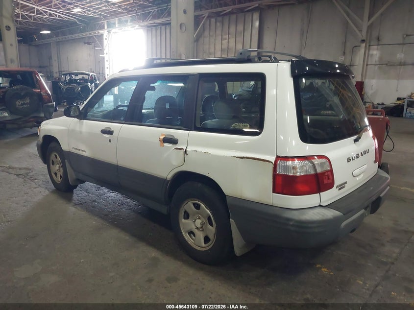 2002 Subaru Forester VIN JF1SF635X2H715508 IAAI salvage auction — LEFT SIDE, Clear-Dealer Only (Oregon), sold $25 on 2026-07-30 (photo 3)