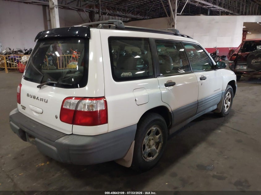 2002 Subaru Forester VIN JF1SF635X2H715508 IAAI salvage auction — LEFT SIDE, Clear-Dealer Only (Oregon), sold $25 on 2026-07-30 (photo 4)