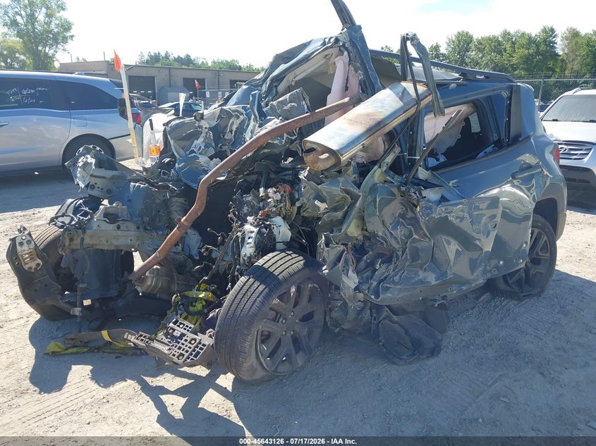 2018 Jeep Renegade VIN ZACCJBBB6JPH02159 IAAI salvage auction — ROLLOVER, Wait Title, sold $400 on 2026-08-13 (photo 2)