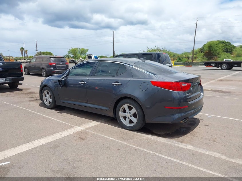 2015 Kia Optima VIN KNAGM4A71F5632049 IAAI salvage auction — NORMAL WEAR, Salvage Title, sold $300 on 2026-07-28 (photo 3)