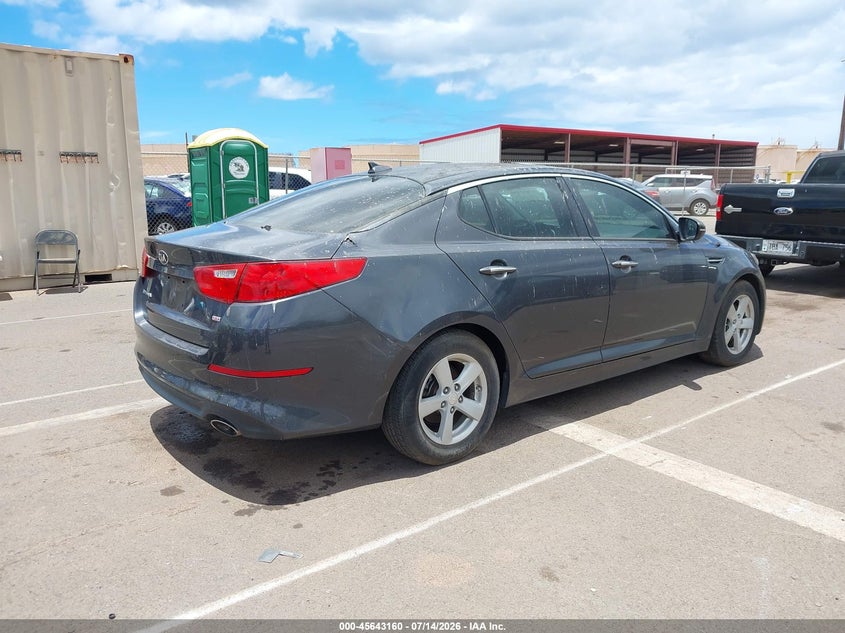 2015 Kia Optima VIN KNAGM4A71F5632049 IAAI salvage auction — NORMAL WEAR, Salvage Title, sold $300 on 2026-07-28 (photo 4)