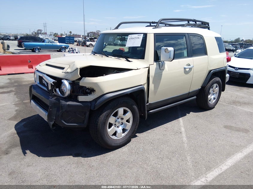 2008 Toyota Fj cruiser VIN JTEZU11F68K003937 IAAI salvage auction — FRONT END, Salvage (California), sold $6,550 on 2026-07-30 (photo 2)