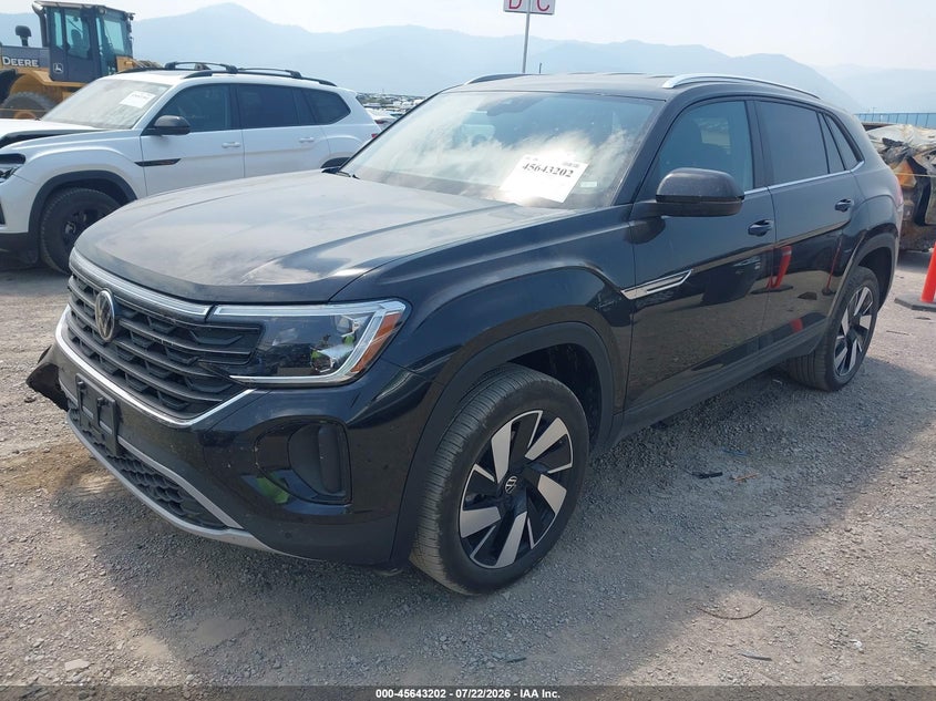 2026 Volkswagen Atlas cross sport VIN 1V2HC2CA1TC215110 IAAI salvage auction — RIGHT FRONT, Enterprise Vehicles Clear Only (Washington), sold $21,700 on 2026-08-27 (photo 2)