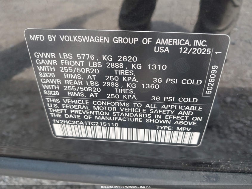 2026 Volkswagen Atlas cross sport VIN 1V2HC2CA1TC215110 IAAI salvage auction — RIGHT FRONT, Enterprise Vehicles Clear Only (Washington), sold $21,700 on 2026-08-27 (photo 9)