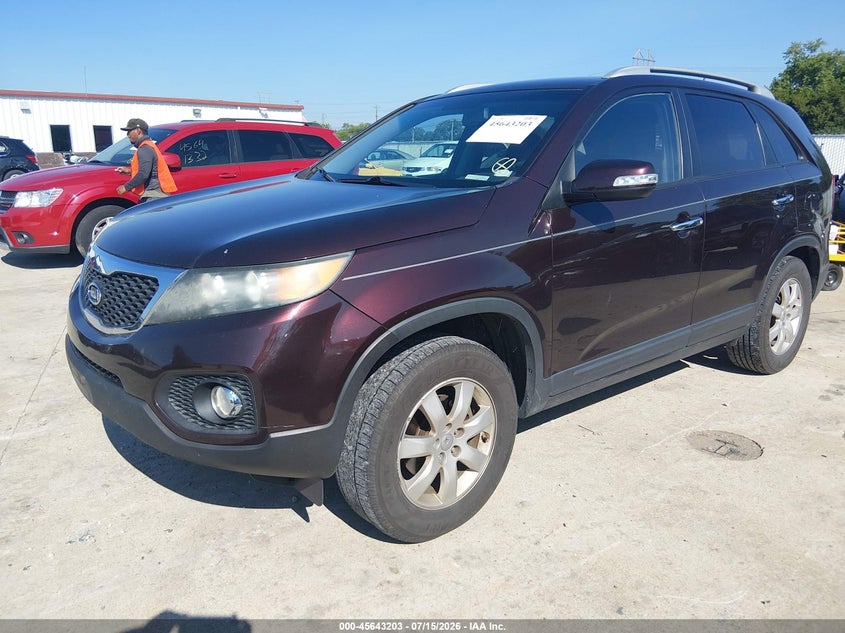 2012 Kia Sorento VIN 5XYKT3A67CG231335 IAAI salvage auction — NORMAL WEAR, Clear (Illinois), sold $50 on 2026-07-28 (photo 2)