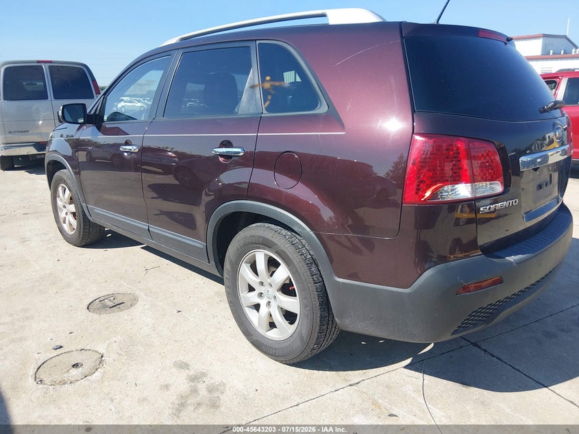2012 Kia Sorento VIN 5XYKT3A67CG231335 IAAI salvage auction — NORMAL WEAR, Clear (Illinois), sold $50 on 2026-07-28 (photo 3)
