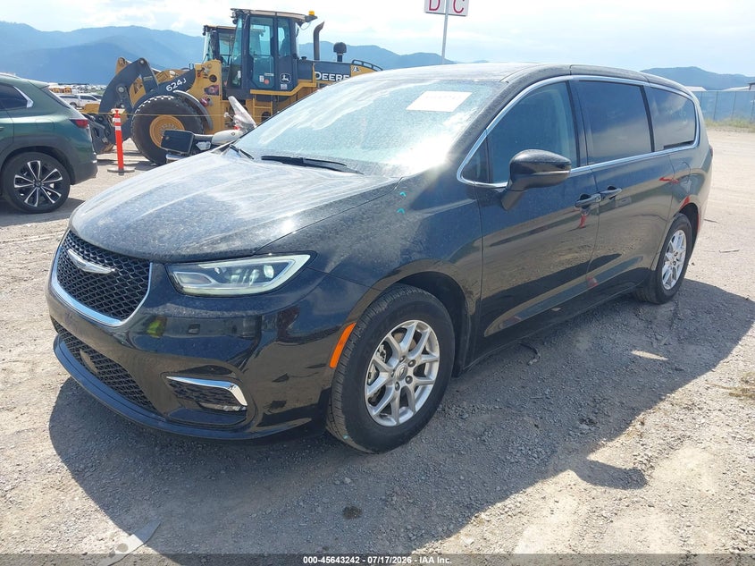 2023 Chrysler Pacifica VIN 2C4RC1BG7PR616258 IAAI salvage auction — HAIL, Enterprise Vehicles Clear Only (Florida), sold $9,200 on 2026-07-30 (photo 2)