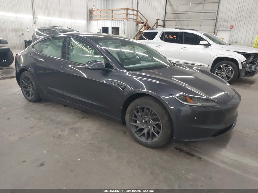 2024 Tesla Model 3 VIN 5YJ3E1EB2RF810923 IAAI salvage auction — REAR END, Clear (Minnesota), sold $21,050 on 2026-09-01 (photo 1)