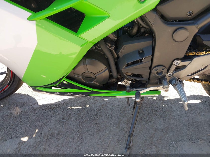 2014 Kawasaki Ninja VIN JKAEX8B10EA007564 IAAI salvage auction — ALL OVER, Salvage (California), sold $225 on 2026-07-29 (photo 9)