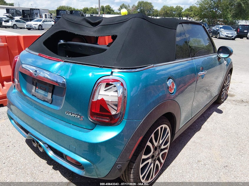 2019 Mini Convertible VIN WMWWG9C59K3E41323 IAAI salvage auction — ROOF, Salvage (Kansas), sold $1,650 on 2026-09-23 (photo 4)