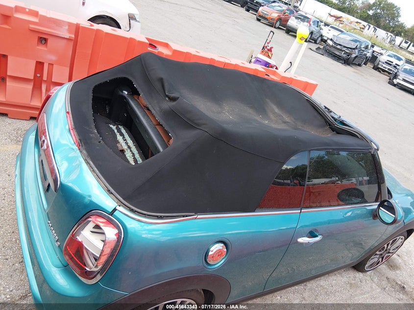 2019 Mini Convertible VIN WMWWG9C59K3E41323 IAAI salvage auction — ROOF, Salvage (Kansas), sold $1,650 on 2026-09-23 (photo 6)