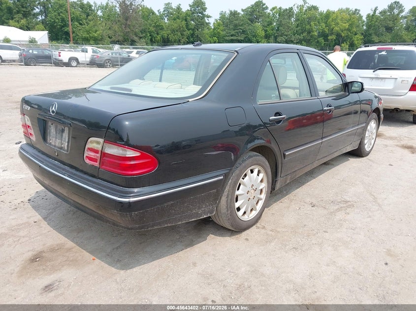 2001 Mercedes-benz E-class VIN WDBJF65J41B314388 IAAI salvage auction — NORMAL WEAR, Clear (Virginia), sold $75 on 2026-07-24 (photo 4)