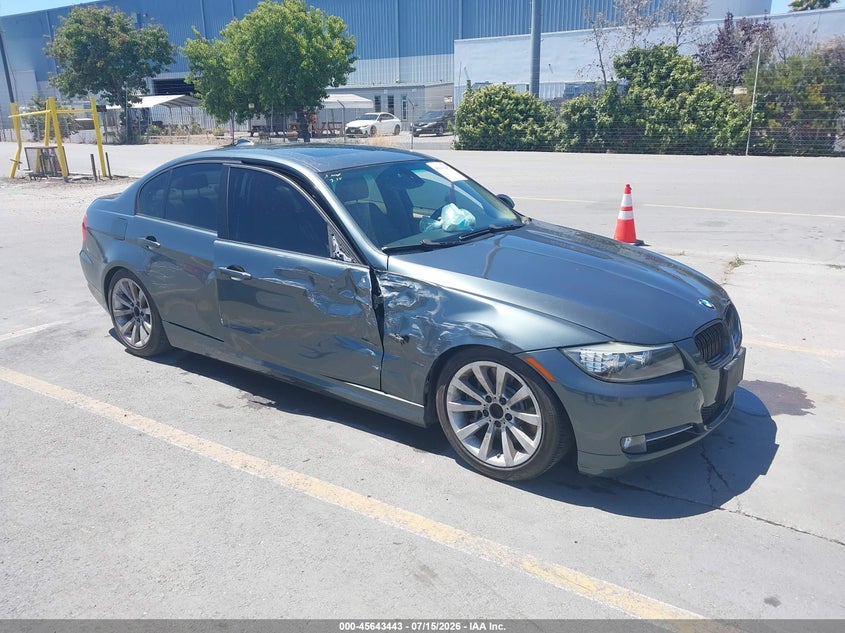 2009 BMW 3 series VIN WBAPM73559A366253 IAAI salvage auction — RIGHT FRONT, Salvage (California), sold $225 on 2026-07-29 (photo 1)