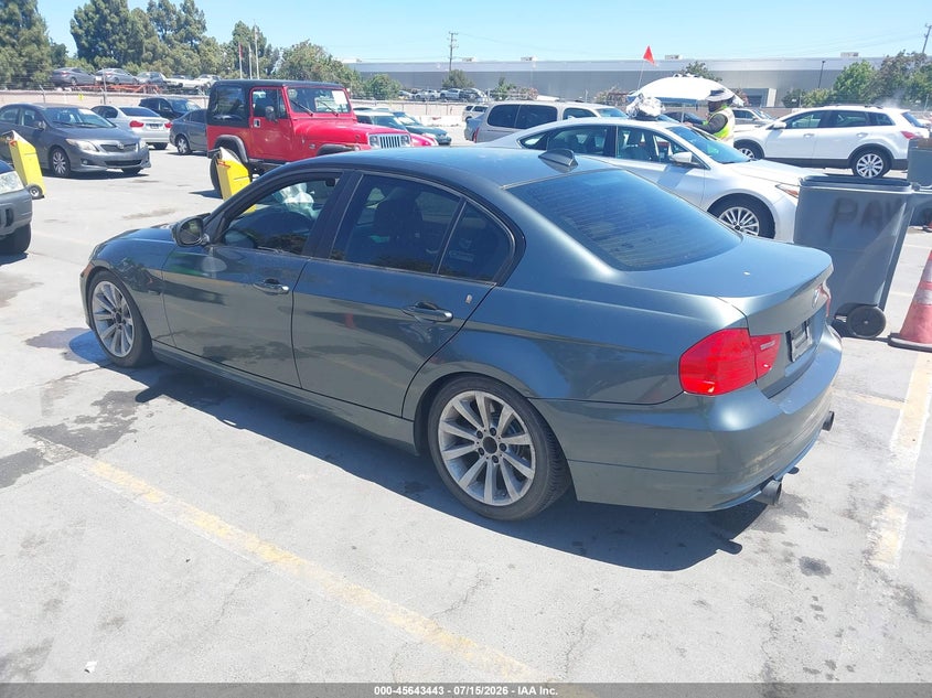 2009 BMW 3 series VIN WBAPM73559A366253 IAAI salvage auction — RIGHT FRONT, Salvage (California), sold $225 on 2026-07-29 (photo 3)