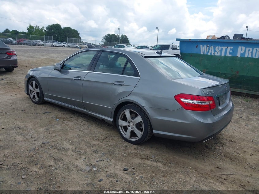 2010 Mercedes-benz E-class VIN WDDHF5GB7AA021516 IAAI salvage auction — RIGHT SIDE, Salvage (Georgia), sold $825 on 2026-08-20 (photo 3)