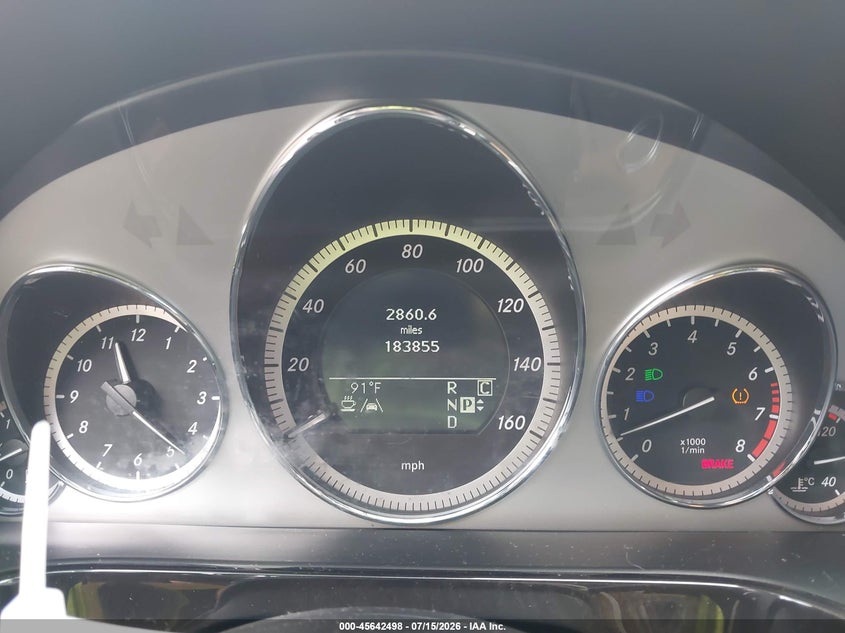 2010 Mercedes-benz E-class VIN WDDHF5GB7AA021516 IAAI salvage auction — RIGHT SIDE, Salvage (Georgia), sold $825 on 2026-08-20 (photo 7)