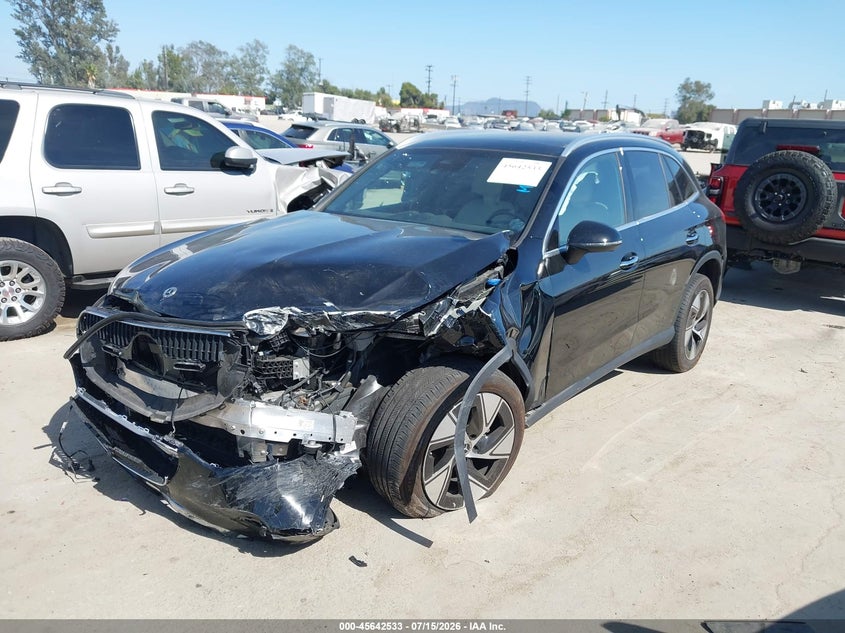 2024 Mercedes-benz Glc VIN W1NKM4HB7RF158526 IAAI salvage auction — FRONT END, Wait Title, sold $14,600 on 2026-09-16 (photo 2)