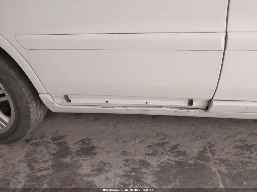 2007 Volvo S60 VIN YV1RS592672643268 IAAI salvage auction — NORMAL WEAR, Clear (New York), sold $425 on 2026-07-23 (photo 6)