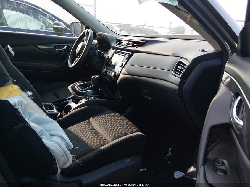 2018 Nissan Rogue VIN KNMAT2MT6JP520322 IAAI salvage auction — NORMAL WEAR, Clear (North Carolina), sold $525 on 2026-07-29 (photo 5)