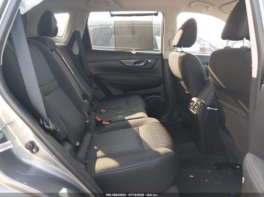 2018 Nissan Rogue VIN KNMAT2MT6JP520322 IAAI salvage auction — NORMAL WEAR, Clear (North Carolina), sold $525 on 2026-07-29 (photo 8)