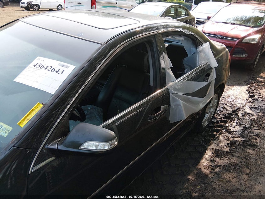 2007 Acura Rl VIN JH4KB16677C001836 IAAI salvage auction — SIDE, Clear (Virginia), sold $25 on 2026-07-23 (photo 6)