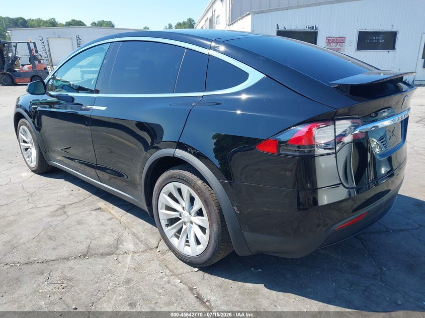 2020 Tesla Model x VIN 5YJXCAE2XLF300897 IAAI salvage auction — RIGHT FRONT, Salvage Rebuilt (North Carolina), sold $8,600 on 2026-07-23 (photo 3)