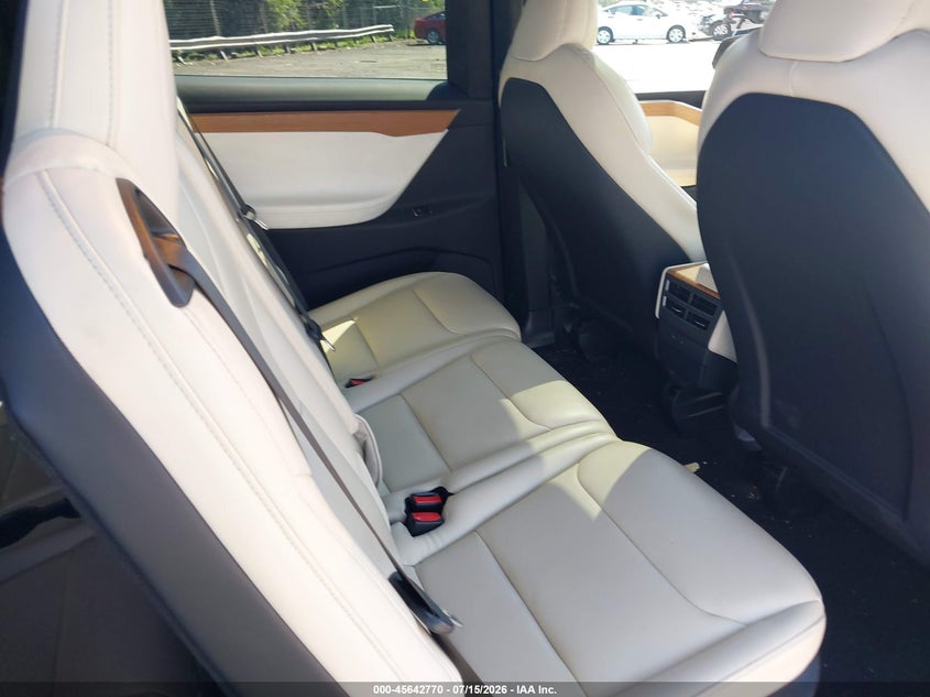 2020 Tesla Model x VIN 5YJXCAE2XLF300897 IAAI salvage auction — RIGHT FRONT, Salvage Rebuilt (North Carolina), sold $8,600 on 2026-07-23 (photo 8)