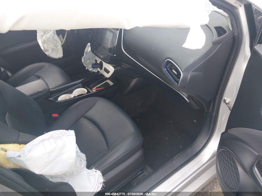 2016 Toyota Prius VIN JTDKARFU5G3011069 IAAI salvage auction — FRONT END, Wait Title, sold $2,900 on 2026-08-25 (photo 5)