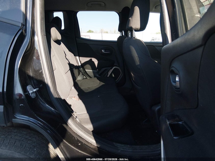 2016 Jeep Renegade VIN ZACCJBBT6GPD48046 IAAI salvage auction — NORMAL WEAR, Clear (Colorado), sold $1,100 on 2026-08-12 (photo 8)