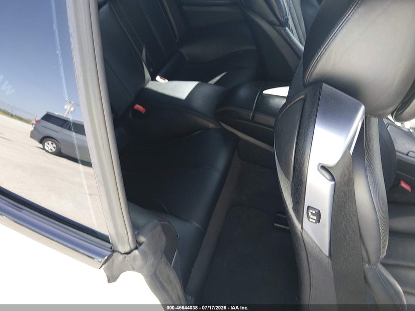 2018 BMW 6er VIN WBA6F7C5XJG232331 IAAI salvage auction — FRONT END, Salvage (Missouri), sold $11,000 on 2026-08-13 (photo 8)