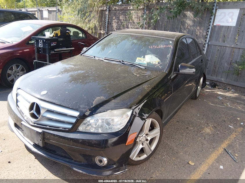 2010 Mercedes-benz C class VIN WDDGF8BB6AR126182 IAAI salvage auction — NORMAL WEAR, Clear (Colorado), sold $25 on 2026-07-28 (photo 2)