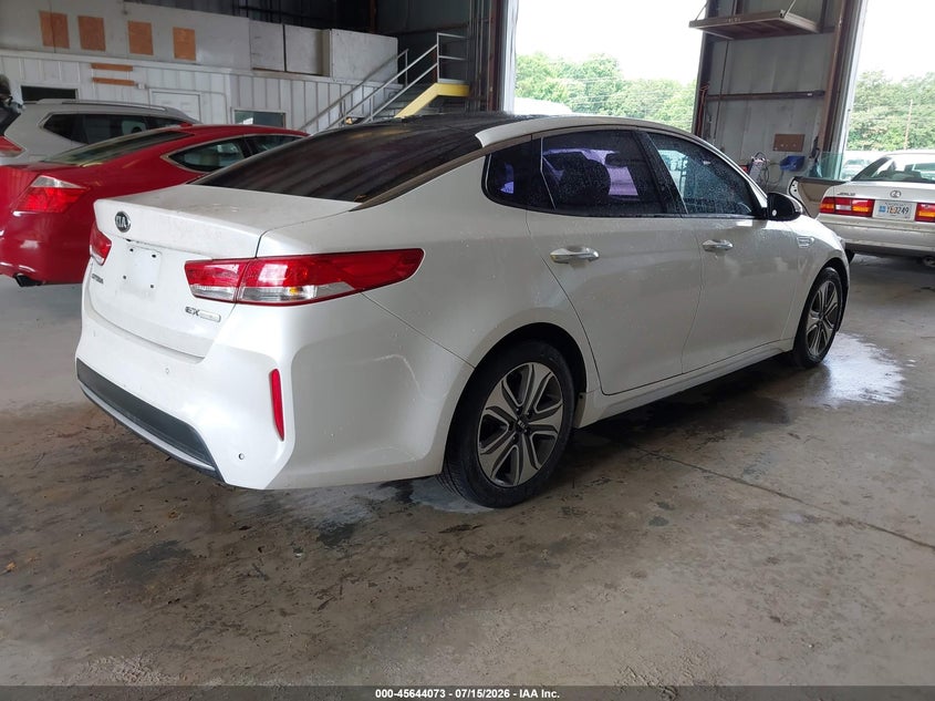 2017 Kia Optima VIN KNAGU4LE1H5011313 IAAI salvage auction — NORMAL WEAR, Clear (Georgia), sold $975 on 2026-07-29 (photo 4)